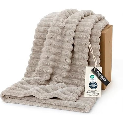 Bedsure GentleSoft Throw Blanket for Couch - Cozy Soft Blankets for Women, Cute Small Fleece Throws for Girls, Beige, 50x70 Inches