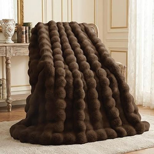 L'AGRATY Faux Rabbit Fur Blanket: 50" x 60" Luxury Soft Fluffy Thick Fur Throw Blanket for Couch Bed Sofa - Cozy Plush Bubble Blankets for Winter: Warm Flannel Fleece Decorative Blanket(Cocoa Brown)
