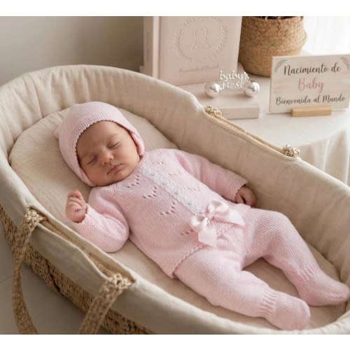 Newborn girl Knitted Pink Hospital first outfit made in Spain Knit Set tricot baby sala maternidad tejido español going home