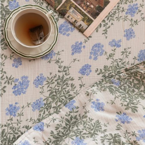 Muslin Filled Blanket – Garbo&Friends