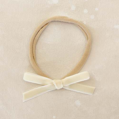 Velvet infant bow // Straw