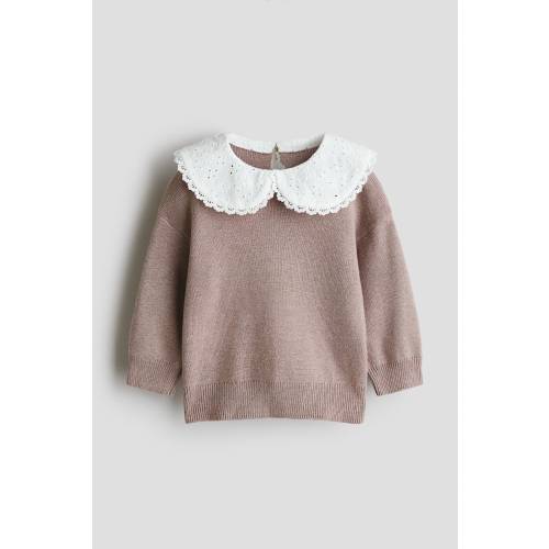 SWEATER WITH PETER PAN COLLAR