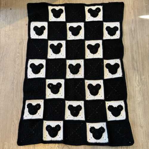 VTG Granny Square Afghan Hand Crochet Black& White Blanket  Disney Mickey Mouse