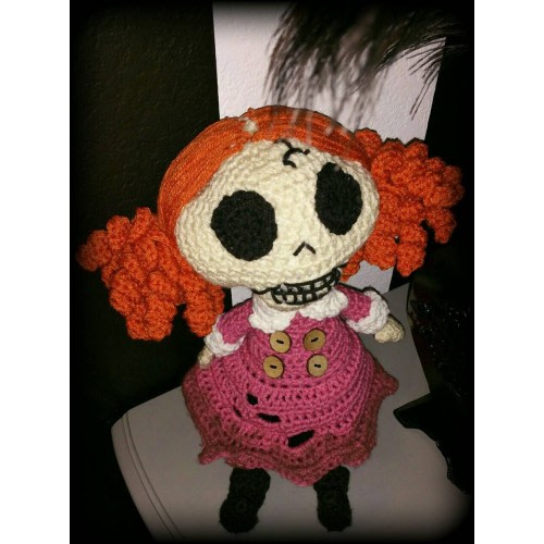 Skeleton Girl