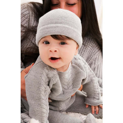 Cable-Knit Baby Knitted Set in Gray