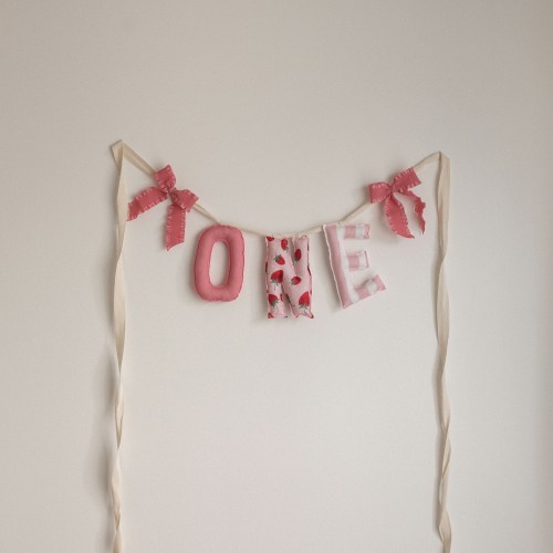 Berry Sweet | Personalized Name Garland
