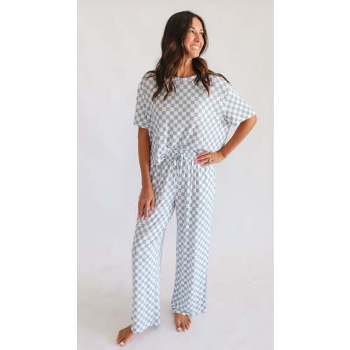 Women's T-Shirt and Pants Set in Cornflower Blue Checkered