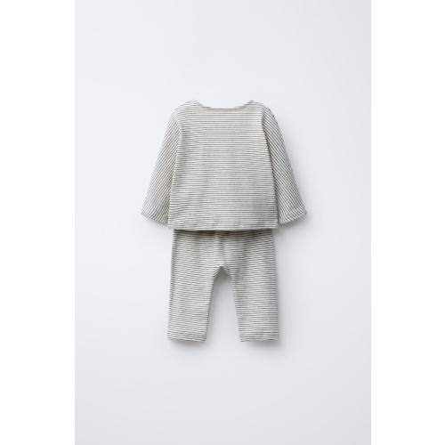 STRIPED T-SHIRT AND PANTS SET