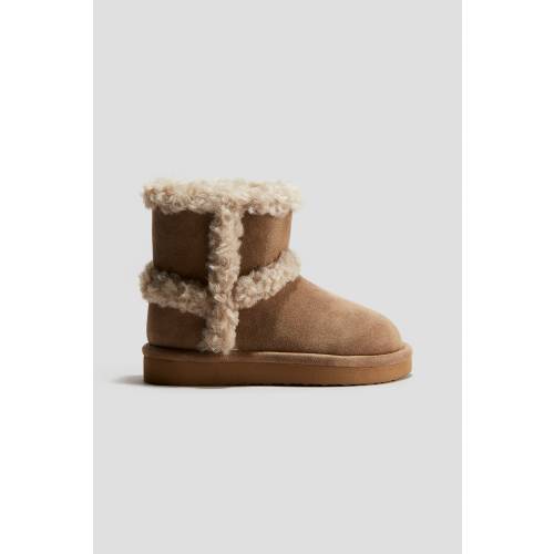 WARM-LINED BOOTS