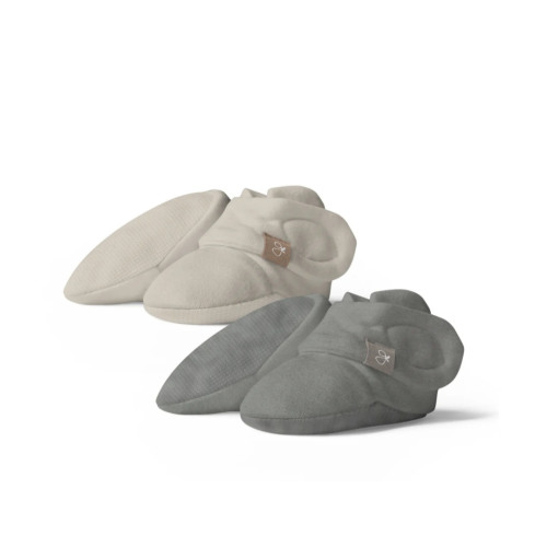 Stay-On Baby Booties 2-Pack | BOULDER + BIRCH 0-6M – goumikids