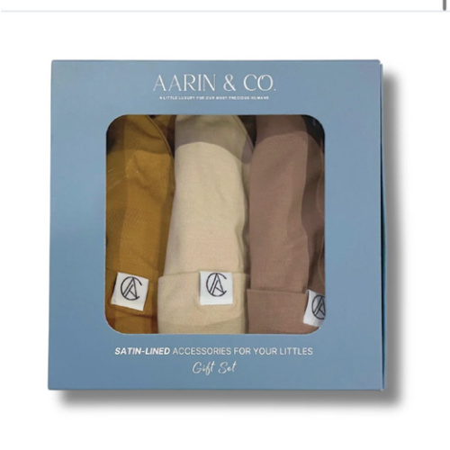 Newborn Satin Lined Jersey Beanie Gift Set-Neutral – Aarin & Co.
