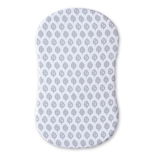 HALO® Bassinest™ Muslin Sheet in Grey/White Leaf Print