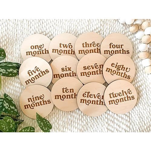 FELIXTA Wooden Monthly Milestone Markers - Minimalist baby milestone markers, Modern baby milestone cards, Newborn gift