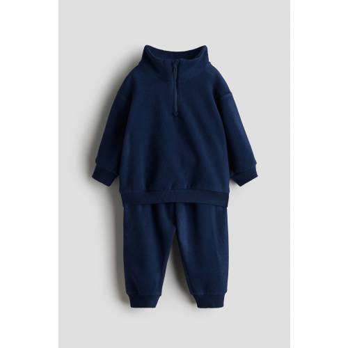 2-PIECE FLEECE SET