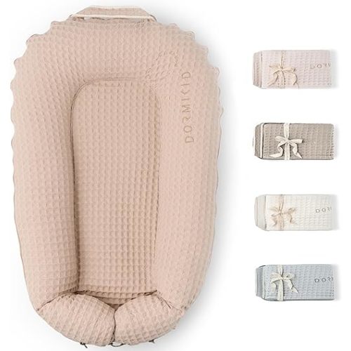DockATot Cover in Poudre Waffle