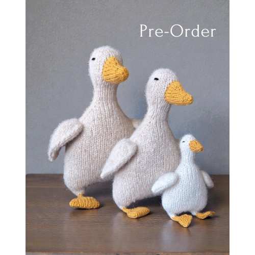 Pre-Order – Handmade Knitted Goose Plush Toy | Baby Alpaca & Merino Wool | Custom Size + Optional Sweater