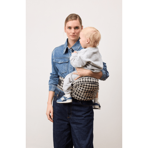 The Brio Belt Carrier - Houndstooth