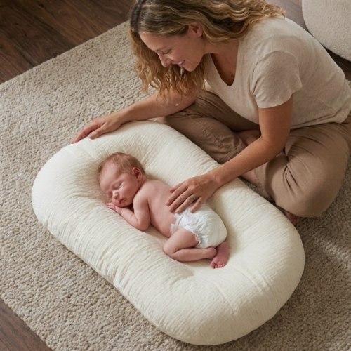 Little Manta Pastel Baby Lounger Nest