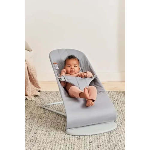 Bouncer Bliss, Woven, Petal quilt, Light grey