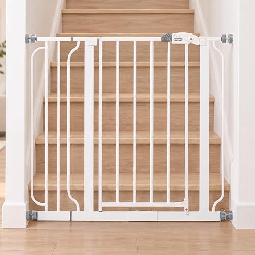 Regalo Safety 29"-38.5" Easy Step Baby Gate, Bottom of Stairs & Doorways