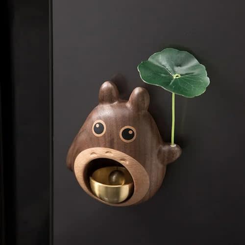 NADEnVIE Wood Door Bell Black Walnut Cartoon Doorbell Dopamine Wind Chime Suction Ornament WoodyBeing, Shopkeepers Bell Totoro Shape Shopkeeper Bell For Door Opening