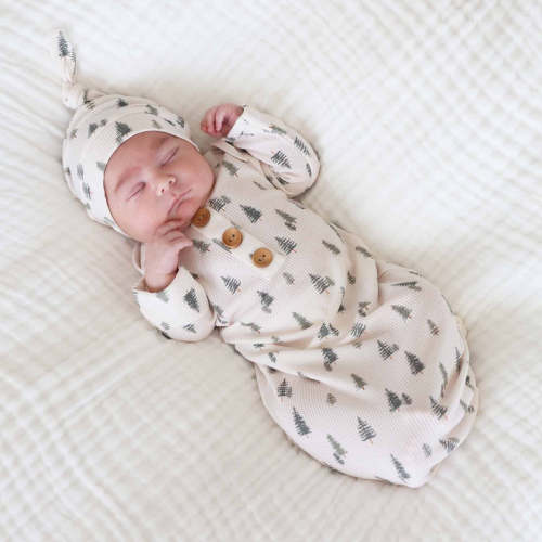 Evergreen Bamboo Waffle Newborn Baby Knot Gown & Hat Set