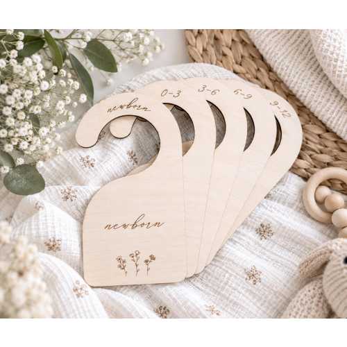 Baby Closet Dividers, Wooden Nursery Clothes Organizer, Floral Baby Hangers, Newborn Size Dividers, Baby Shower Gift, Nursery Decor