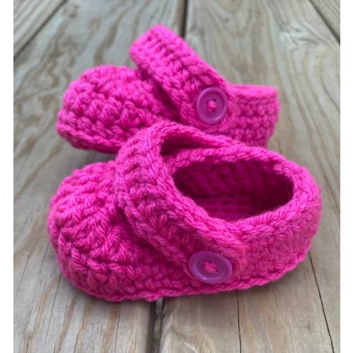 Crochet Infant Baby SANDALS Button Strap CLOG Booties // Size 3-12 Mos // Many Color Options