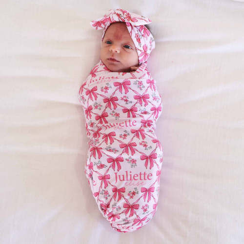 Bow Besties Personalized Swaddle Blanket