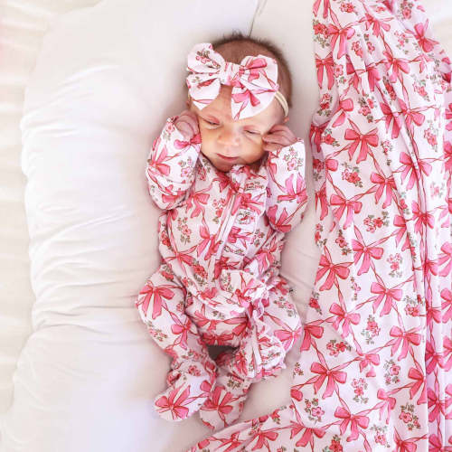 Bow Besties Ruffle Zipper Footie | Caden Lane