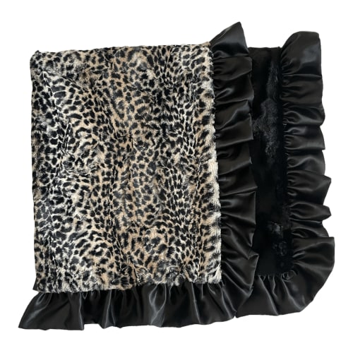 Black Cheetah | Luxe Cuddle Blanket