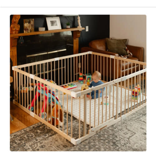 HARPPA Wooden Baby Gate Playpen | Non-Toxic Foldable DIY Adjustable Play Yard for Infants & Toddlers – Natural Finish Baby Fence for Small & Large Spaces