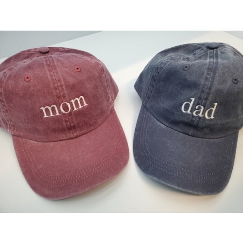 Mom and Dad Baseball Caps, Pregnancy Announcement Hats, Set of 2 Pigment Dyed Vintage Style Caps,baby Shower Gift, Mom Dad to Be, Dad Hat - Etsy