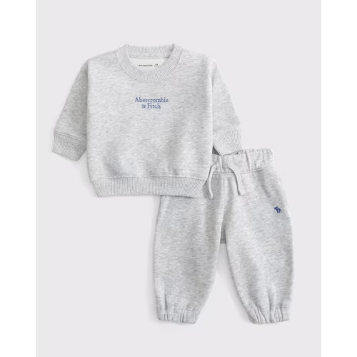 baby essential logo crew sweatshirt set