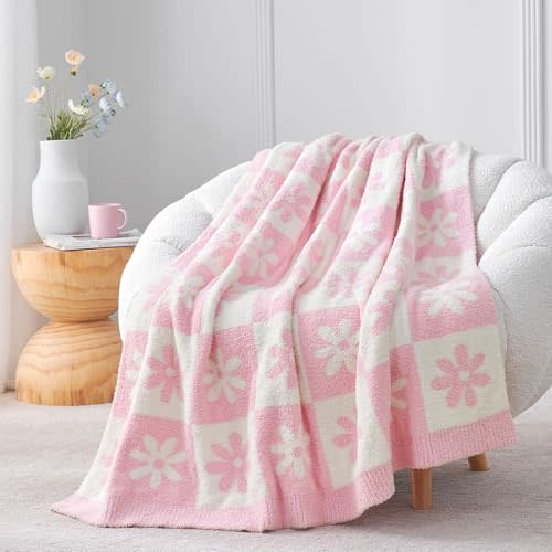 Snuggle Sac Checkered Blanket, Pink Flower Throw Blanket for Couch Plaid Microfiber Fluffy Warm Cozy Fuzzy Soft Throw Blanket Reversible Checkerered Blankets for Sofa, Chair, Bed, 50x60 inches