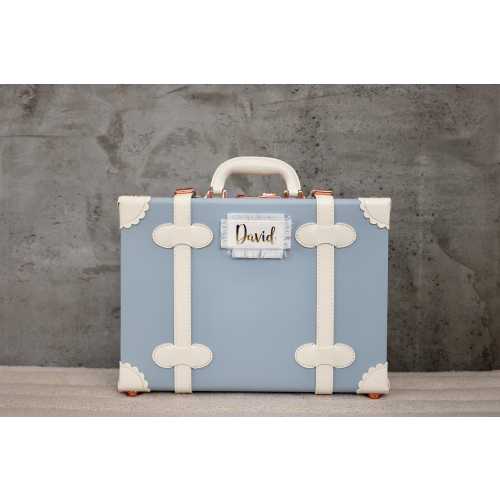 Personalized baby boy keepsake trunk. Azul Blue Collection. Keepsake suitcase. Designed in Spain. By Daisy Fields