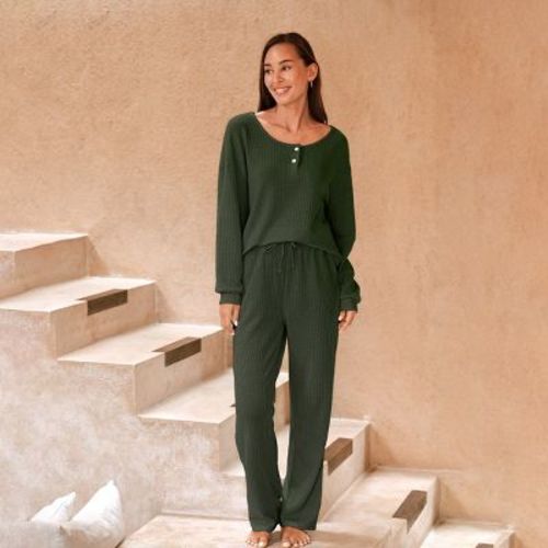 Women's Cozy Olive Green Long Sleeves Pants Pajama Sets - Cupshe