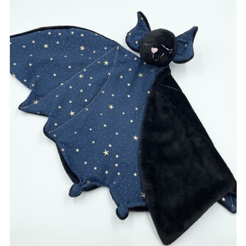 Baby bat security blanket, bat comforter, animal blanket, plush for baby, baby blanket bat, lovey blanket, bat plush, personalized baby toy