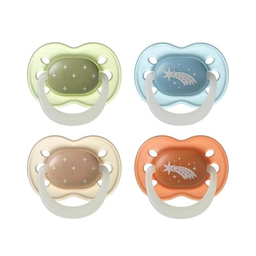 Tommee Tippee NightGlow Pacifiers, 0-6 Months, Glow in The Dark Newborn Binkies, Symmetrical Nipple, 100% BPA Free Silicone, Dishwasher and Sterilizer Safe, Twilight Tones, Pack of 4