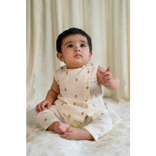 Sadabahar Unisex Jhabla Set - Cream
