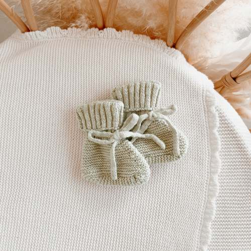 Chunky Knit Booties - Pear