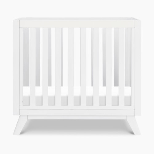 daVinci Otto 3-in-1 Convertible Mini Crib with 4" Mattress - White