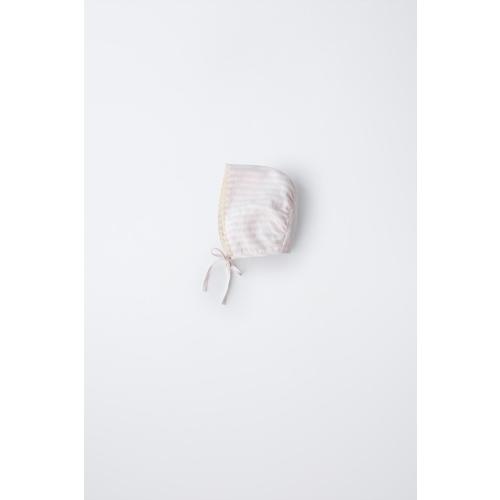 SEERSUCKER STRIPE LACE BONNET - Pale pink | ZARA United States