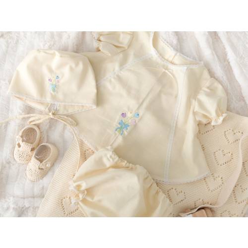 Organic Coming Home Set, Embroidered Yellow Hospital Outfit, Cotton Layette Set, Puff Sleeve Dress Top Bloomer, Bonnet Pinafore Diaper Cover