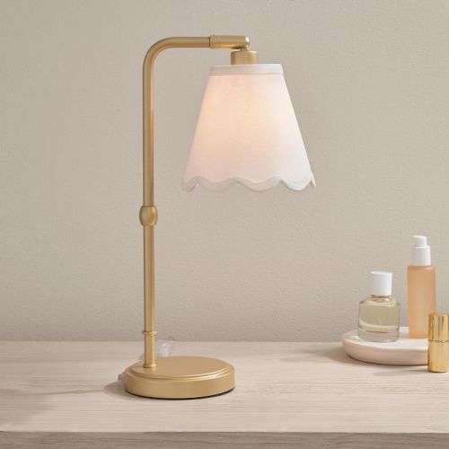 Amelia Linen Scallop Desk Lamp (16")