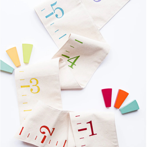 Canvas Growth Chart for Babies and Kids: Rainbow