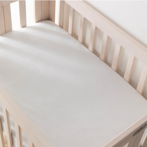 Babyletto Mini Crib Sheet in GOTS Certified Organic Muslin Cotton
