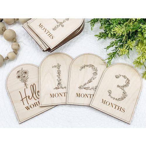 Baby Monthly Arch Wildflower Milestone Marker Discs with Personalization, Engraved Wood Monthly Milestone Markers