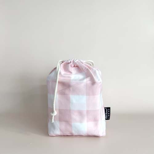 Waterproof Bassinet Sheet | Pink Gingham – Little Human Linens