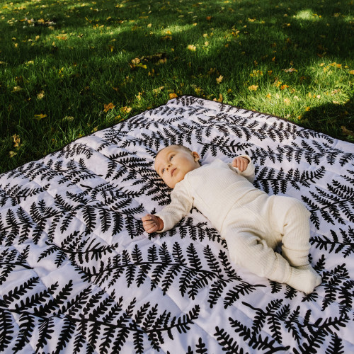 Etta Loves Outdoor Reversible Playmat